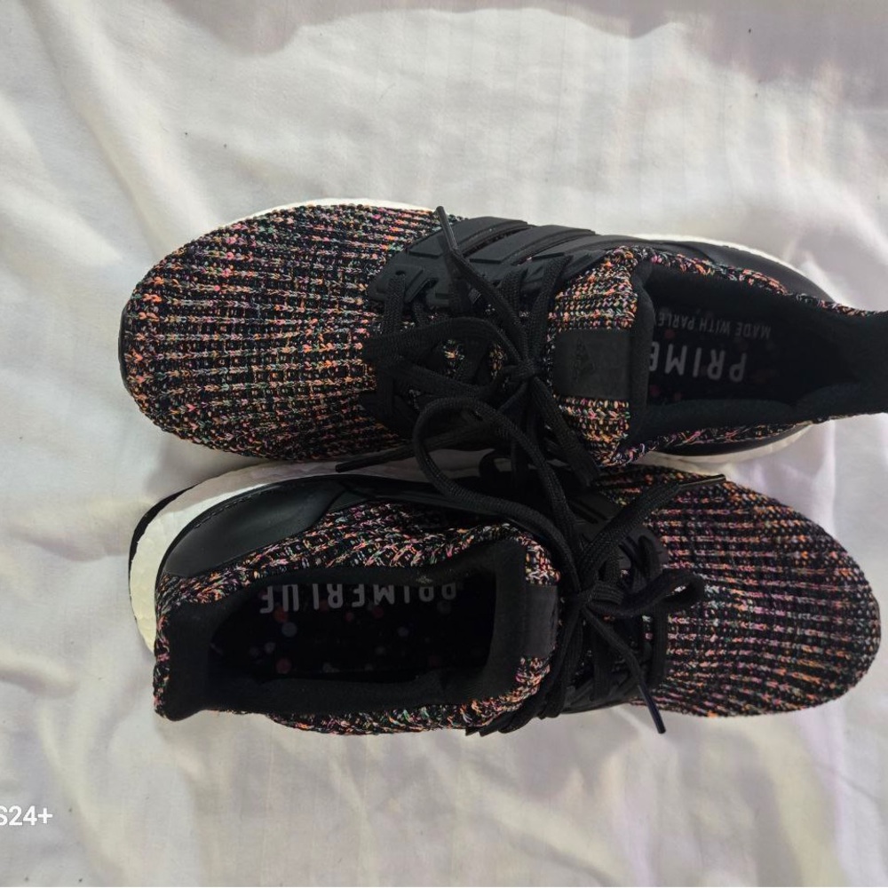 Primeknit Multicolor Sneakers